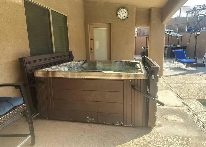 Havacabana Pool Games View Garage *